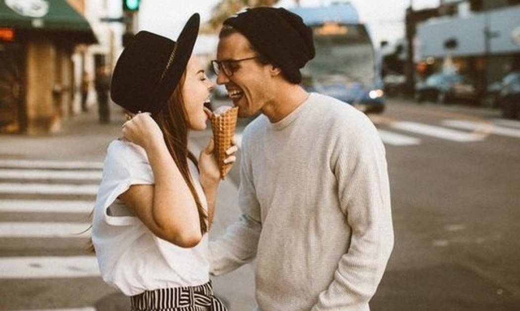 Θα σε στενοχωρήσω: 6 βασικές ενδείξεις που φανερώνουν ότι δεν έχει ιδέα από στοματικό σεξ