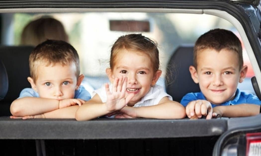 Ταξιδεύοντας με το παιδί σας: Μετατρέψτε τα ταξίδια σε διασκεδαστικές εμπειρίες