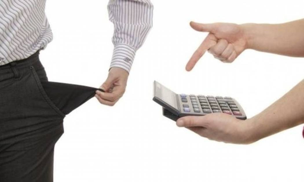 Ξεκίνησε ο Γολγοθάς των φορολογούμενων: Οι φόροι που πρέπει να καταβληθούν έως τα τέλη Ιανουαρίου