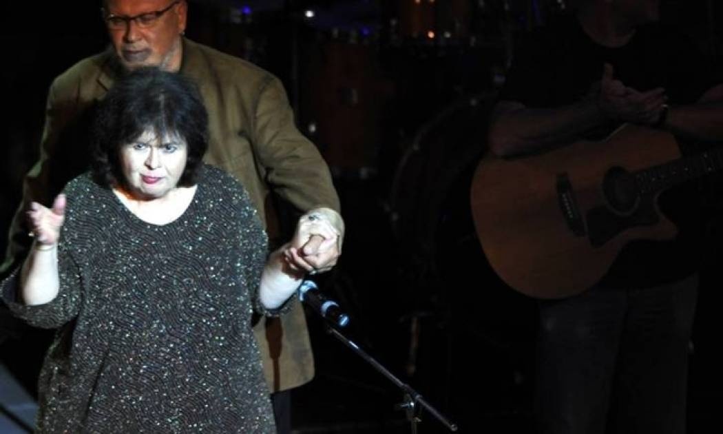 Αρλέτα: Θλίψη στον πολιτικό κόσμο από το θανατό της