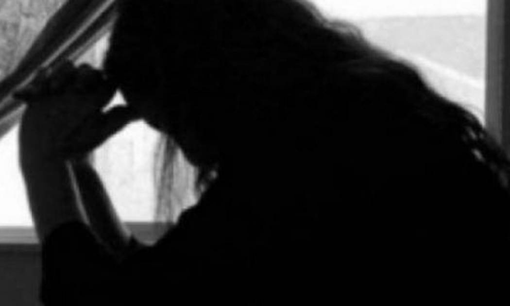 Η τραγουδίστρια, το σοκ και το χάπι έκτρωσης από τα πεθερικά της!!! (Nassos blog)