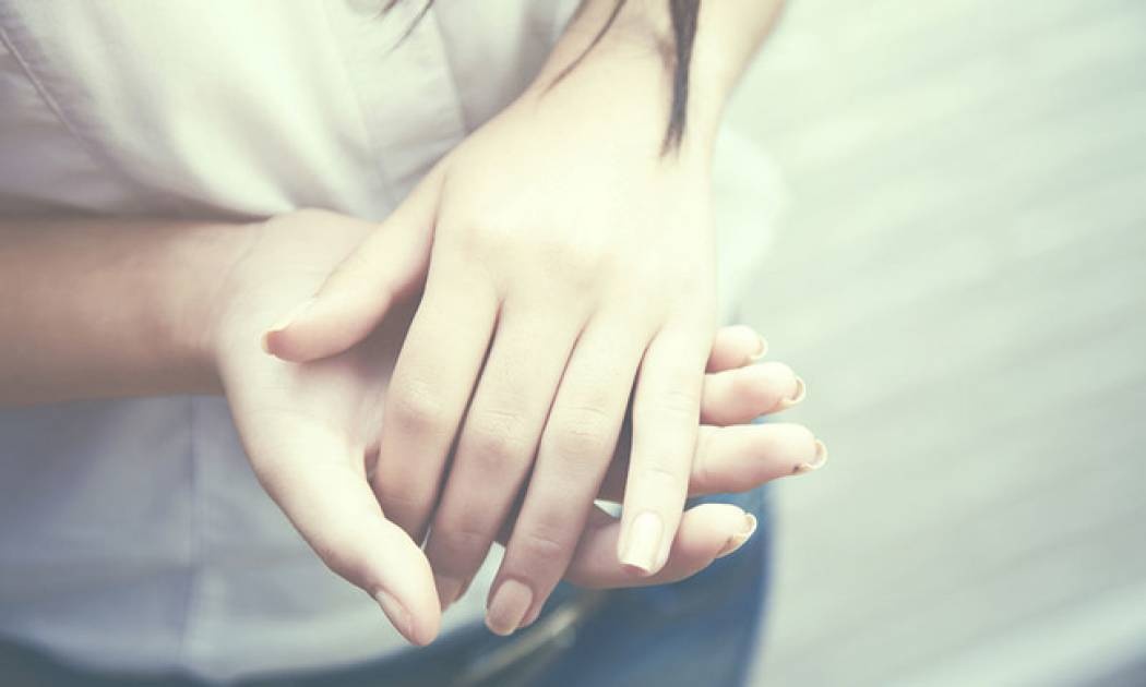 Επτά συχνά συμπτώματα στα νύχια και τι σημαίνουν