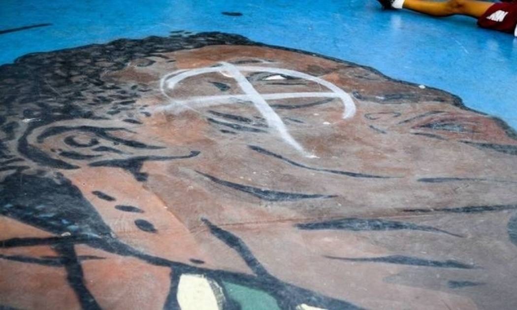 Βανδάλισαν το γκράφιτι Γιάννη Αντετοκούνμπο στα Σεπόλια (pics)