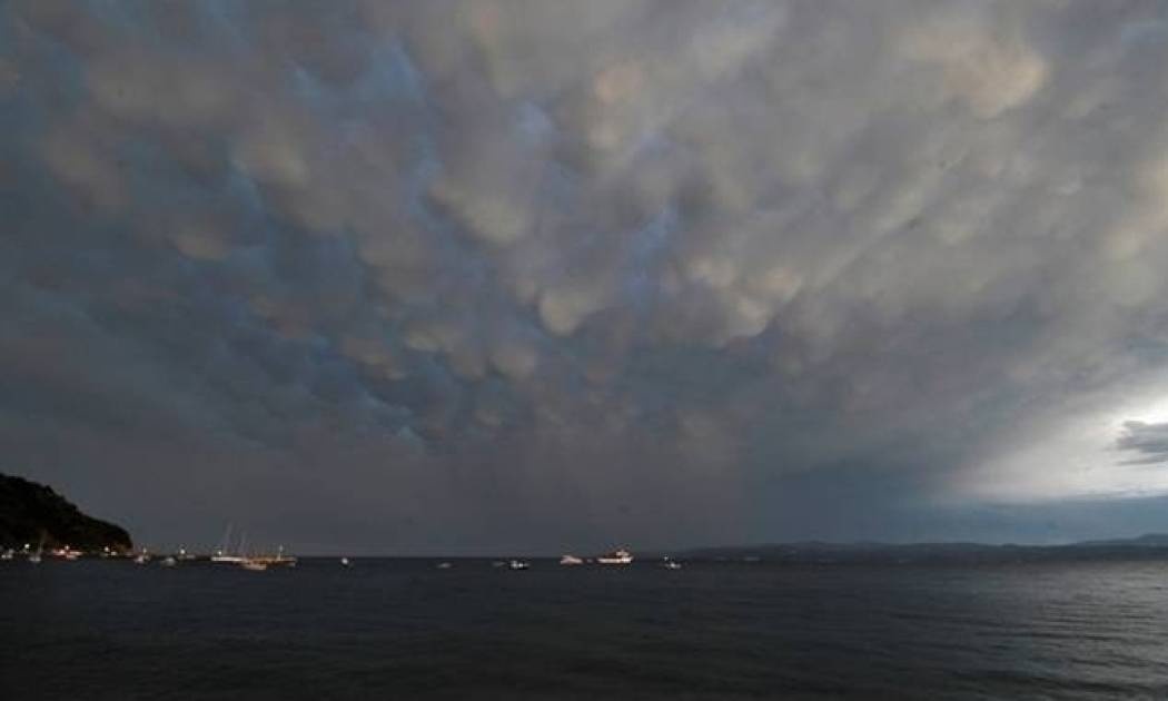 Τα... γυρίζει ο καιρός: Δείτε πού θα βρέξει σήμερα Σάββατο