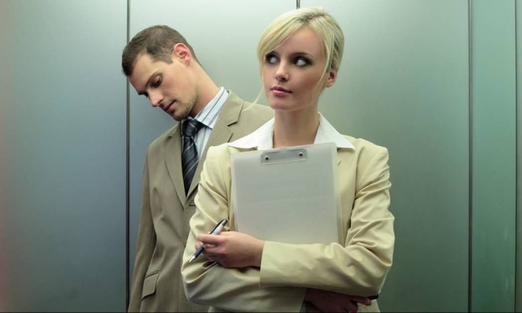 3 κόλπα για να κάνεις σεξ μαζί του στο ασανσέρ