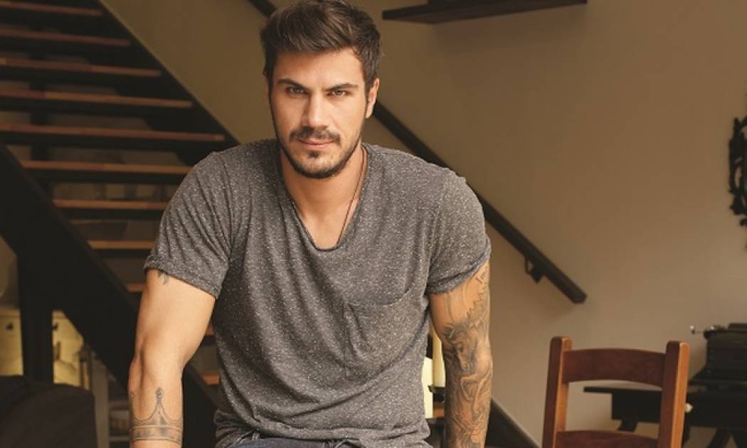 Βγήκε το τρέιλερ για την νέα εκπομπή του Πετρετζίκη