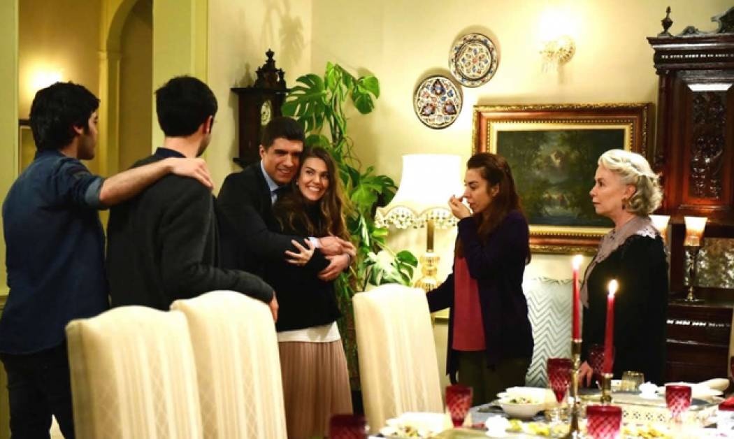 Η νύφη: Η Μπαντέ βρήκε τον τρόπο να αποφύγει τον γάμο