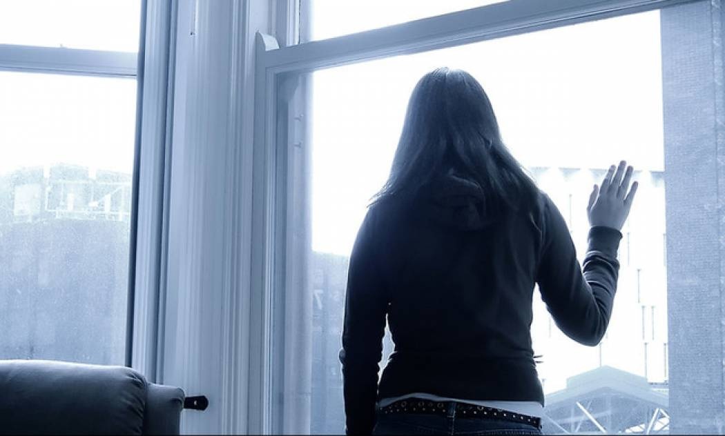 Κατάθλιψη: Πόσο αυξάνει τον κίνδυνο πρόωρου θανάτου για άνδρες και γυναίκες