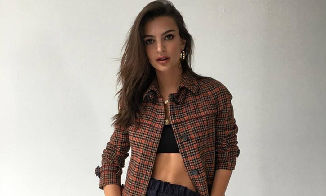 Δεν μας λυπήθηκε καθόλου! Η Emily Ratajkowski ποζάρει γυμνή στο Instagram και προκαλεί εγκεφαλικά