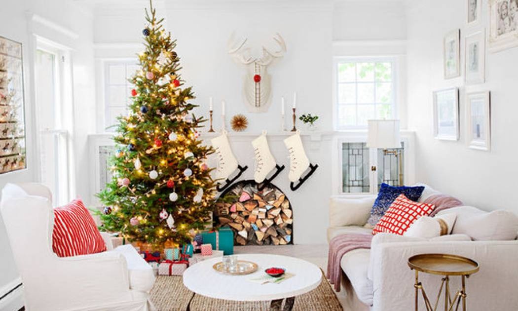 Όχι μία, ούτε δύο αλλά 62 ιδέες για να στολίσετε το τζάκι σας