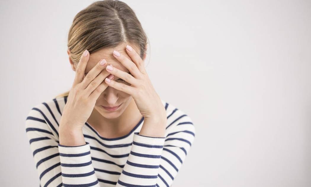 Κατάθλιψη: 5 σημάδια ότι είναι σοβαρή και πρέπει να ζητήσετε βοήθεια