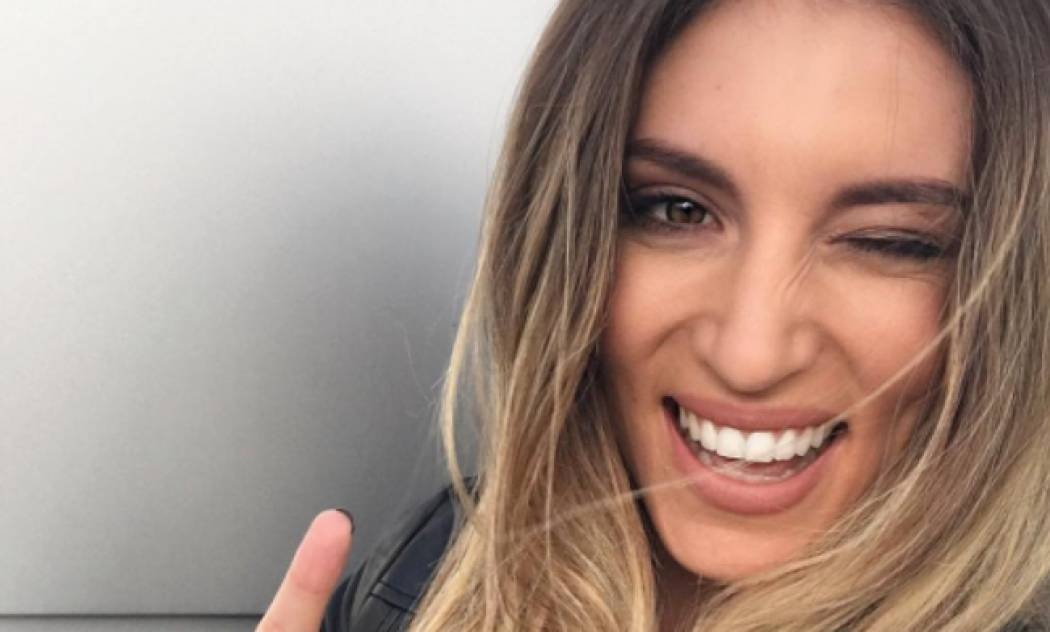 Το μεγάλο μυστικό με την Οικονομάκου. Το παιδί και… (Nassos blog)