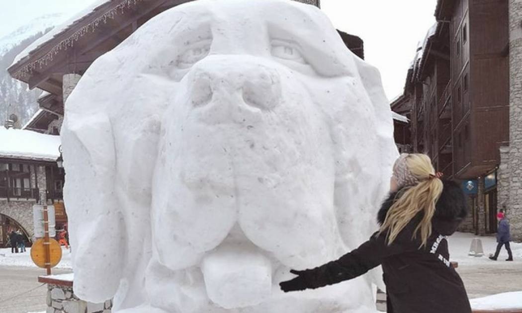 Ο γιγάντιος, παγωμένος Χουτς