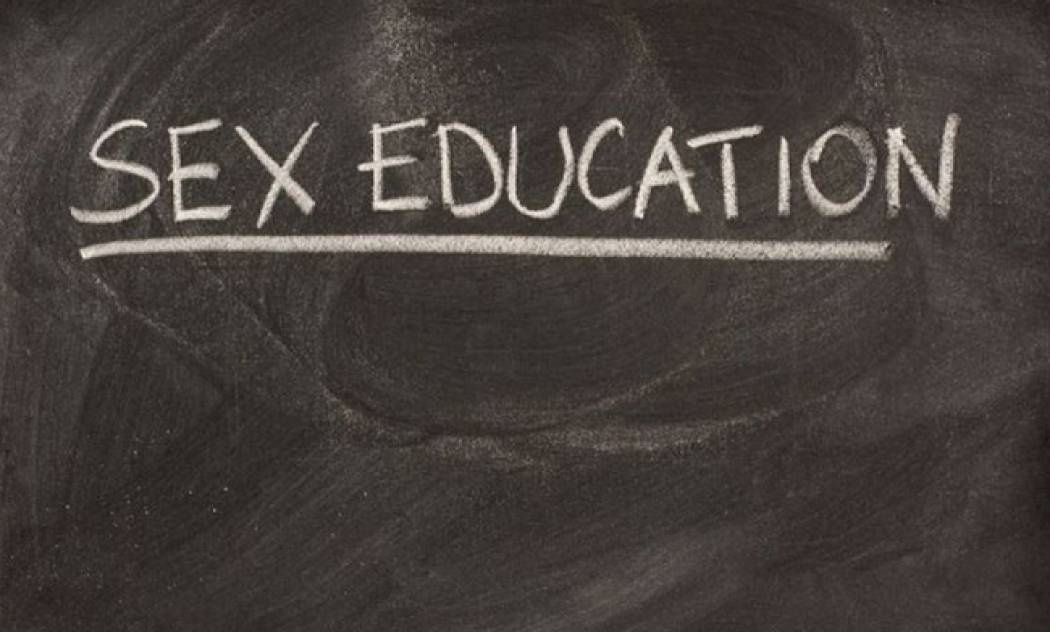 Καθηγητής του Χάρβαρντ απαντά στις πιο καυτές ερωτήσεις γύρω από το σεξ!