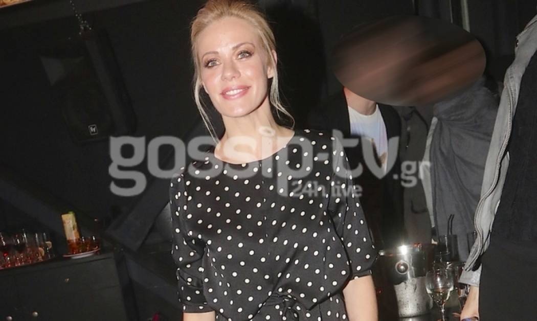 Ζέτα Μακρυπούλια: Διασκέδασε στον Μιχάλη της με τους…