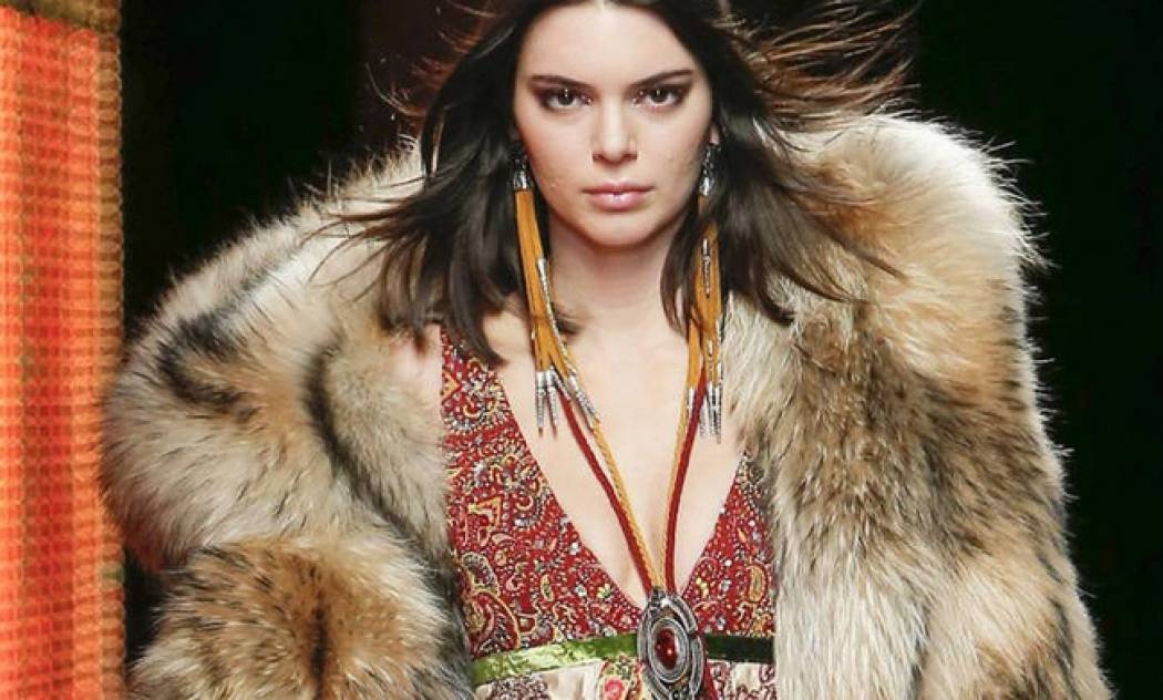 Η γούνα είναι εκτός μόδας για τη Νορβηγία όχι όμως και για την Kendall Jenner