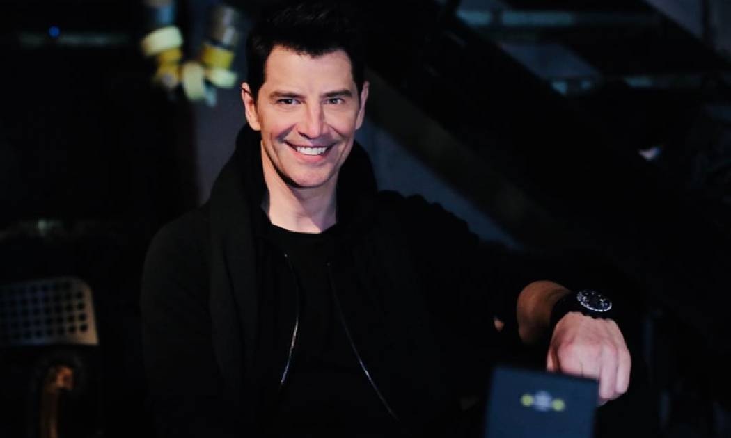 Έρχεται νέο video clip από τον Σάκη Ρουβά