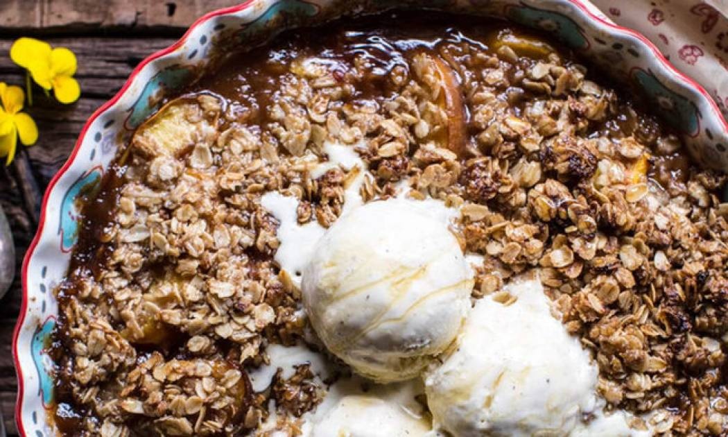 Μηλόπιτα με λίγες θερμίδες και χωρίς ψήσιμο!