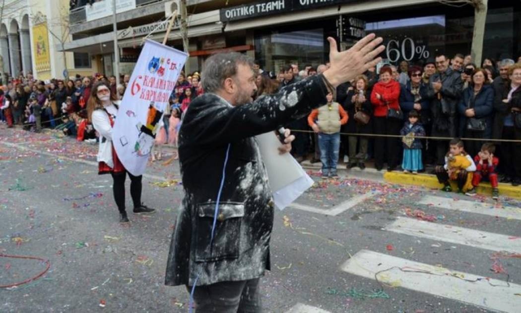 Έξαλλος ο Χρήστος Φερεντίνος- Τα «πήρε» με καρναβαλιστές- Τι συνέβη