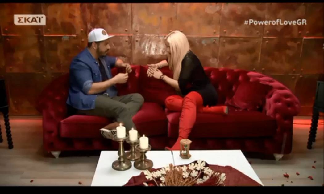 Power of Love: Η Στέλλα πριν αποφασίσει τι θα κάνει με τον Παναγιώτη, κάνει μια κρίσιμη ερώτηση...