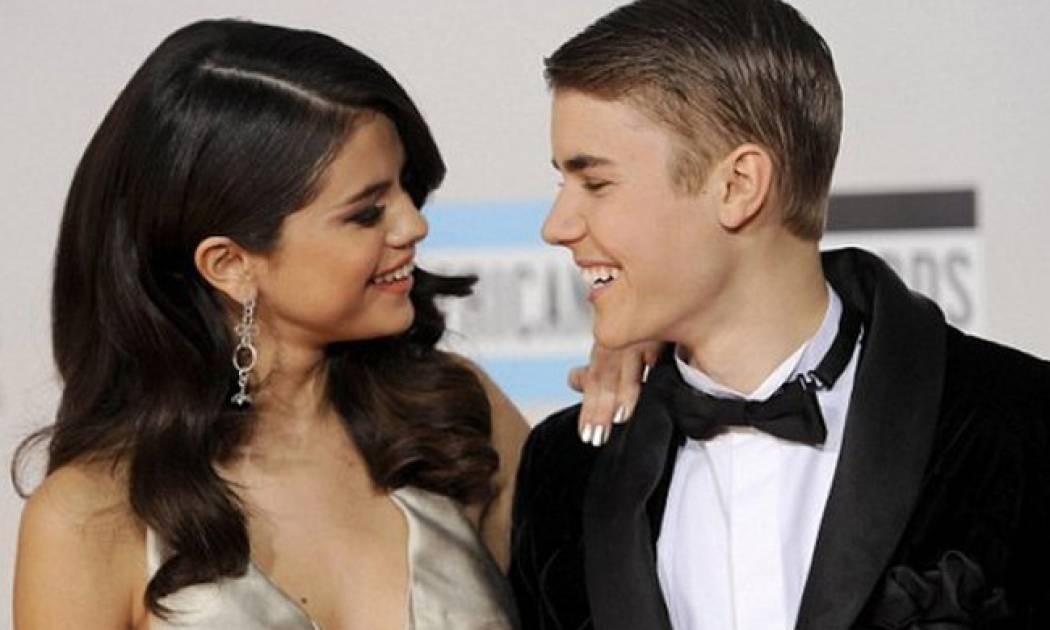Η πραγματική αιτία χωρισμού Selena Gomez και Justin Bieber μόλις αποκαλύφθηκε