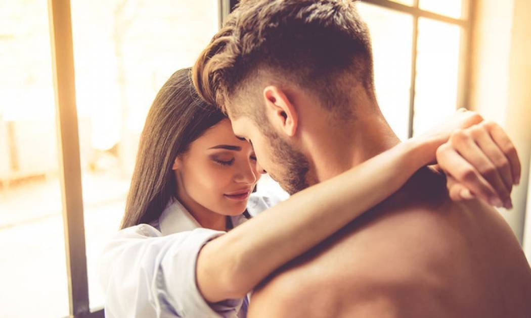 Οι βιταμίνες που εγγυώνται καλύτερο σεξ & σε ποιες τροφές θα τις βρείτε