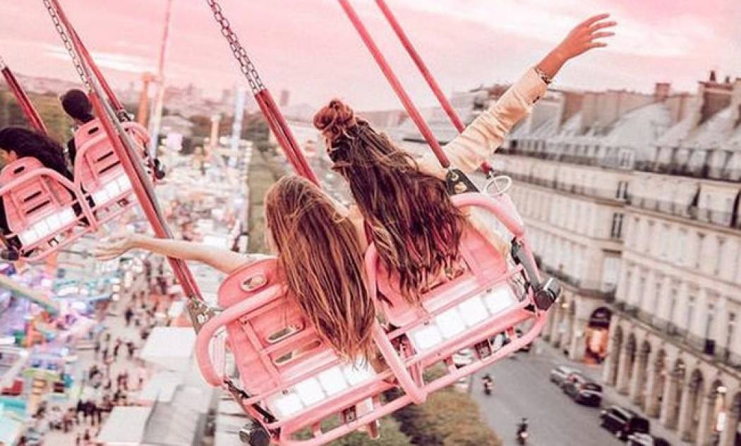 Σε ποια ηλικία μπορεί να ξεκινήσει μια έφηβη τη σεξουαλική της ζωή