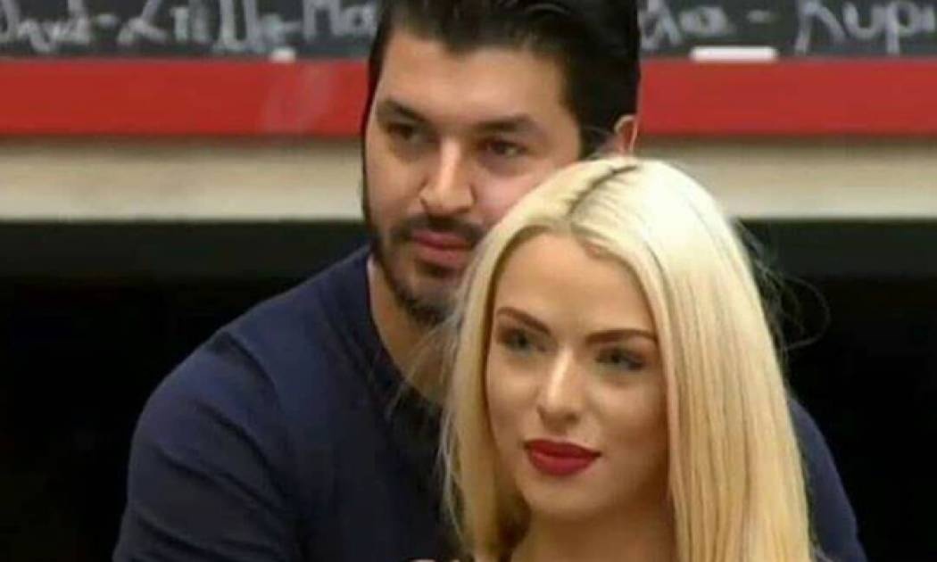 Power of love: Ο Πάνος μετά την πρόταση γάμου στη Στέλλα της έκανε και δημόσια ερωτική εξομολόγηση