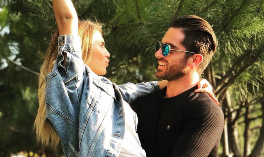 Power of love: Το ερωτικό μήνυμα του Δώρου για την Αθηνά και η απάντηση για την ηλικία της