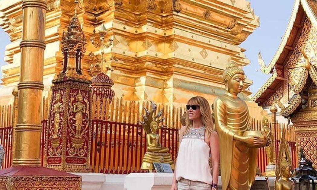 Χαλαμανδάρη: To ταξίδι ζωής στην Ταϋλάνδη της Ελληνίδας δημοσιογράφου, σύζυγο Ισπανού γαλαζοαίματου!