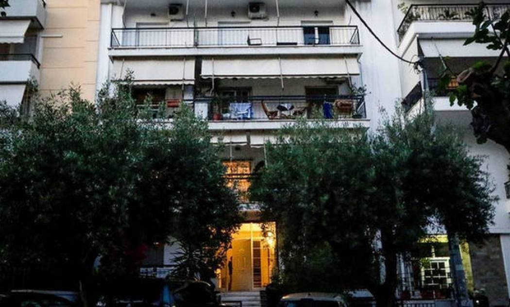 Ποινική δίωξη για παιδοκτονία σε βάρος της 22χρονης που πέταξε το μωρό της από το παράθυρο