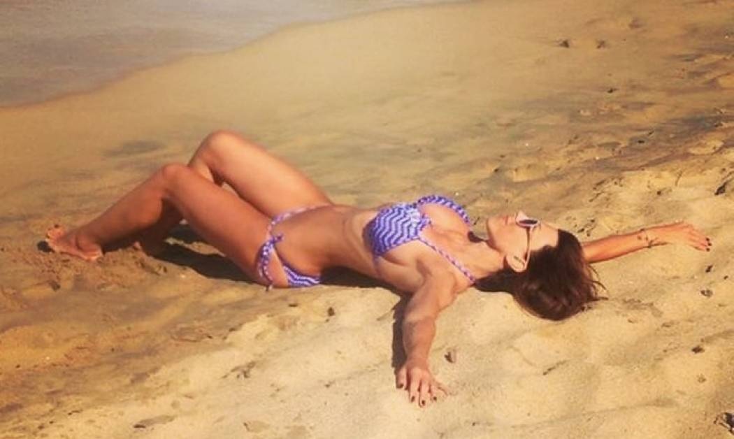 Η Ελληνίδα με την απόλυτη κορμάρα σε καυτές πόζες! (photos)