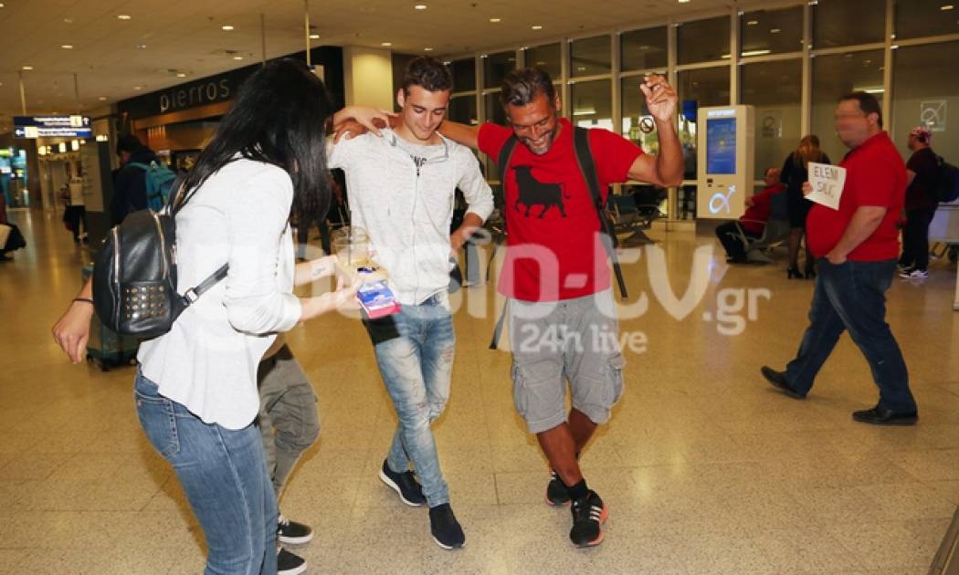 Survivor 2: Συγκίνηση, φιλιά και χορός μετά την άφιξη του Στέλιου Κρητικού στο αεροδρόμιο