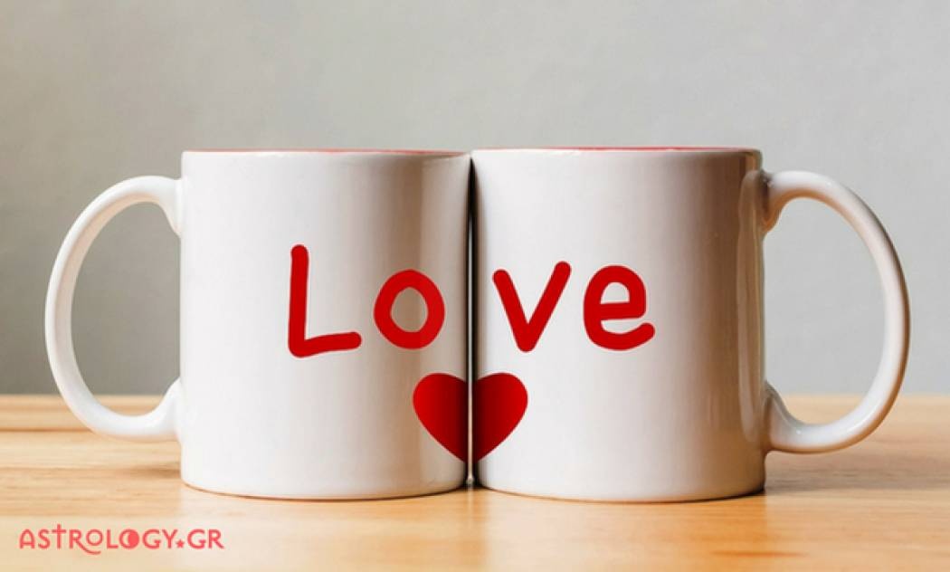Είναι σημαντικό, τελικά, να ταιριάζει το ζώδιό σου με το δικό του;