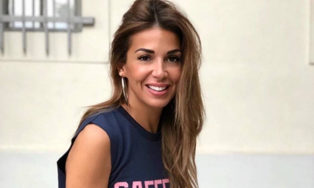 Το μυστικό ειδύλλιο της Ελένης Χατζίδου