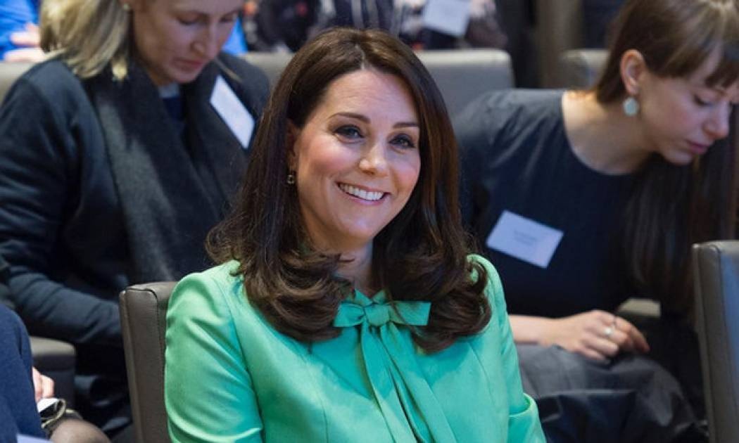 Η Kate Middleton εμφανίζεται ξανά 3 εβδομάδες μετά τη γέννηση του γιου της