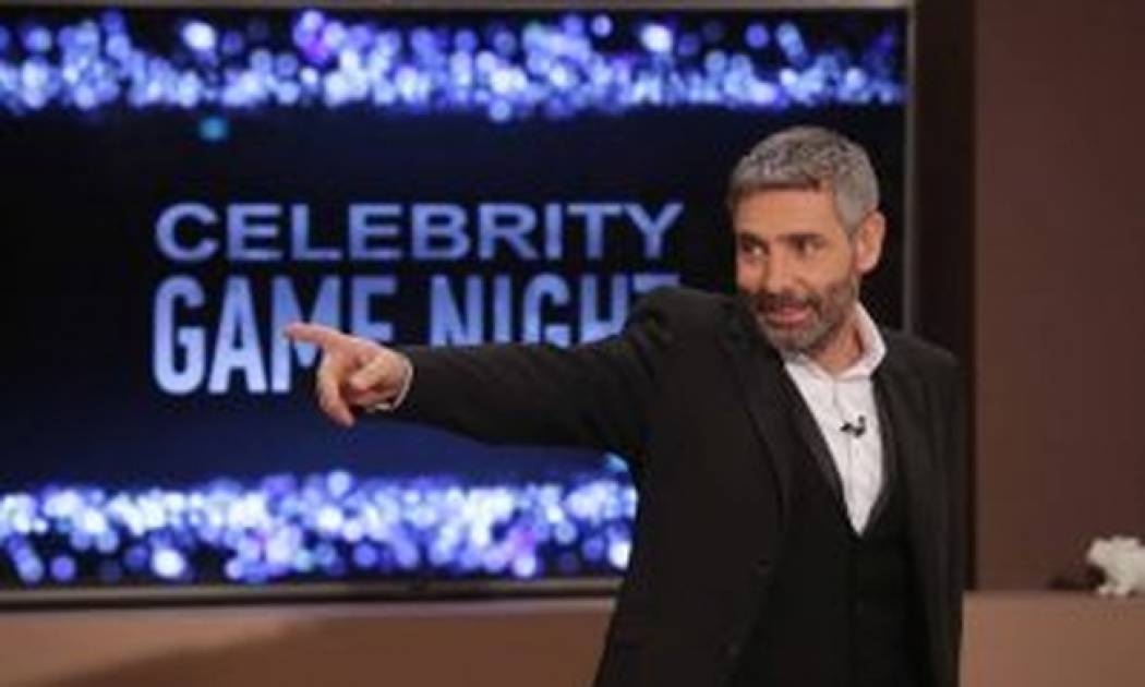 Θοδωρής Αθερίδης: Οι τρεις... ιδιότητές του, η προσωπική ζωή και η έκθεση!