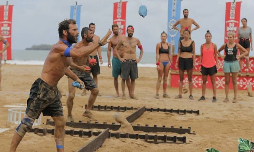 Κωνσταντίνος Τσεπάνης: Φωτογραφήθηκε μόνο με την πετσέτα του και αποκάλυψε την καταγωγή του...