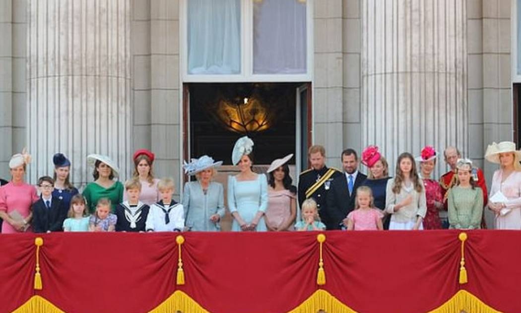 Βασίλισσα Ελισάβετ: Τα δισέγγονά της «έκλεψαν» την παράσταση στον εορτασμό των γενεθλίων της