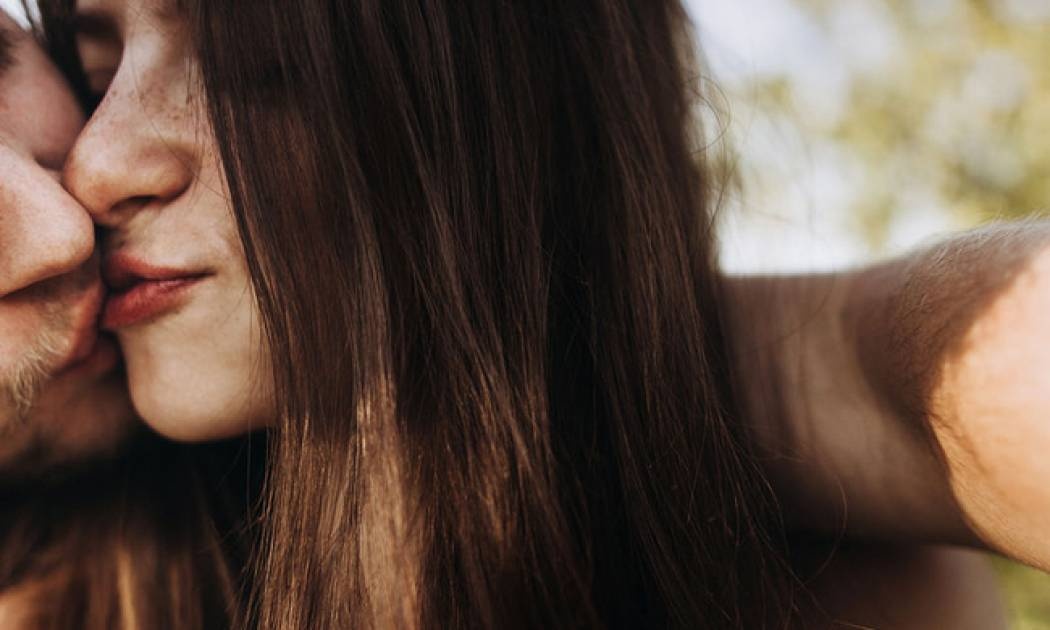 Νέα έρευνα! Η όσφρηση «κλειδί» για τον γυναικείο οργασμό