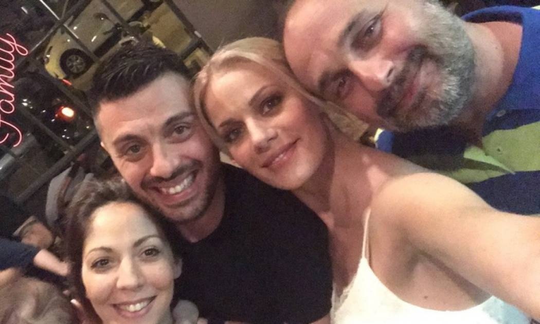 Ζέτα Μακρυπούλια: Στο πάρτυ για τα γενέθλια του αδελφού της