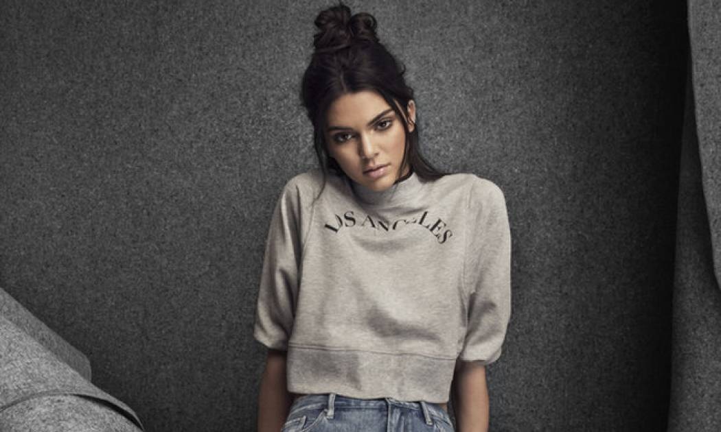 Μετά από έναν μήνα σχέσης, η Kendall Jenner πέρασε στο επόμενο βήμα