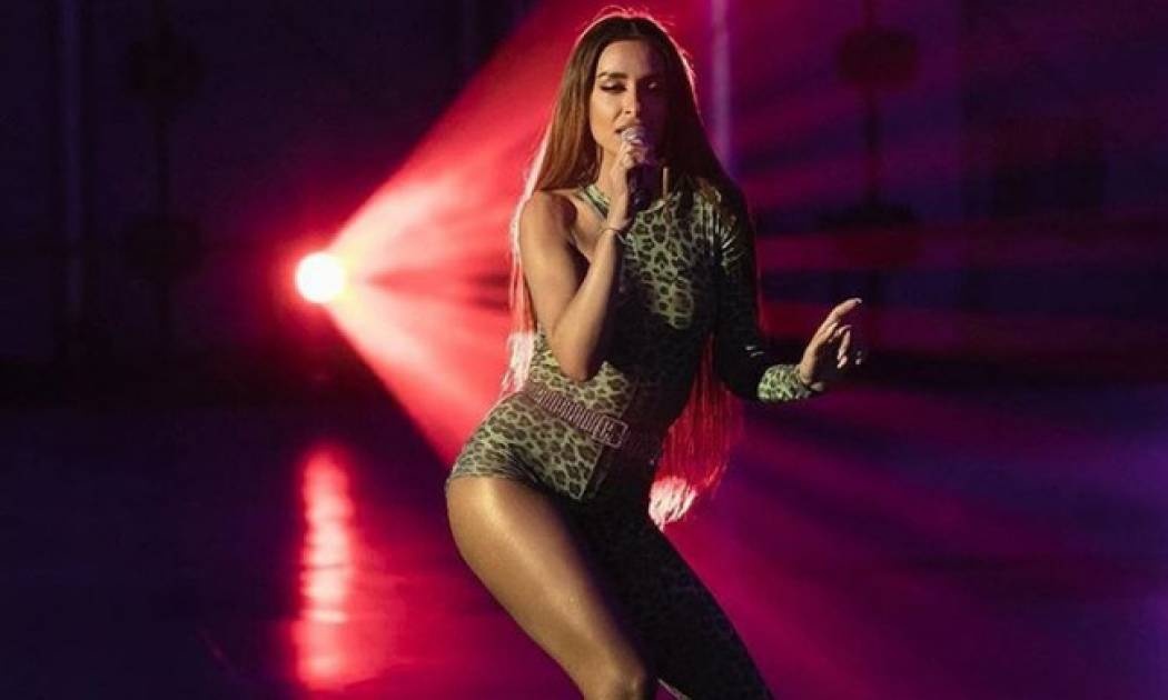 Πανικός για τη Φουρέιρα στο Λονδίνο! Η μοναδική εμφάνισή της, το ξεσάλωμα, η Βαρκελώνη και ο Μποτία!