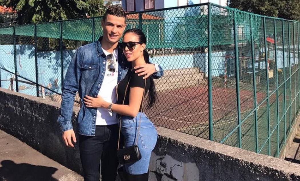 O Kριστιάνο επέστρεψε στη Τζορτζίνα. Τα τρυφερά φιλιά και οι αγκαλιές (vid)