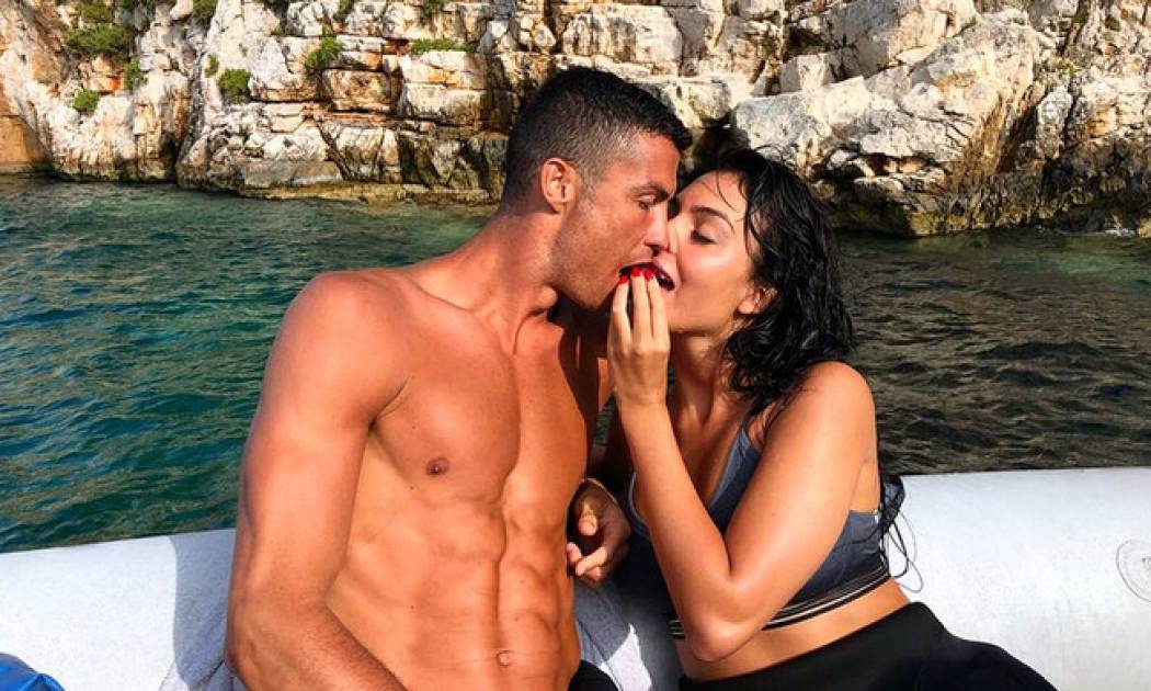 Οι πρώτες φωτογραφίες του Κριστιάνο στην Ελλάδα!