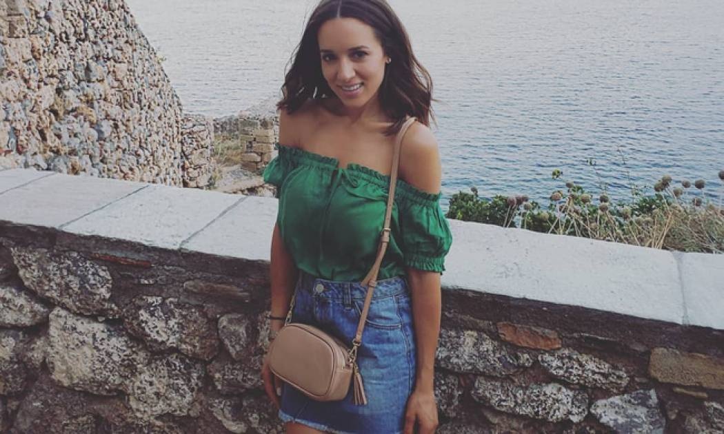 Καλομοίρα: Οι πρώτες φωτογραφίες από τις διακοπές της στην Ελλάδα