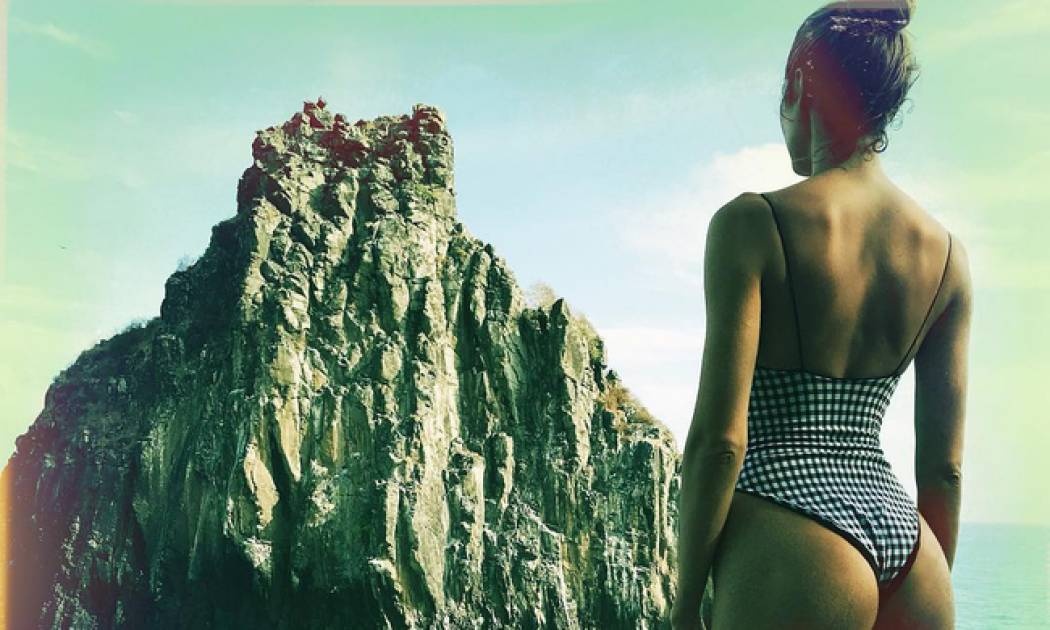 Γέννησε πριν ένα μήνα το δεύτερο παιδί της και έχει αυτό το κορμί