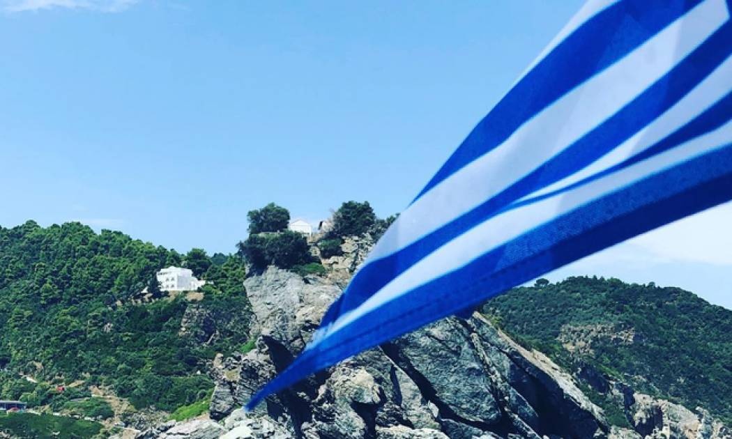 Τσολάκη: «Πως γίνεται αυτός ο υπέροχος και ευλογημένος τόπος να χωράει τόση θλίψη;»