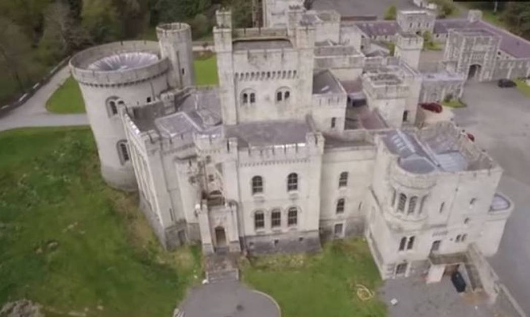 Ζήστε σαν Σταρκ ή Λάνιστερ: Πωλείται το κάστρο του Game of Thrones