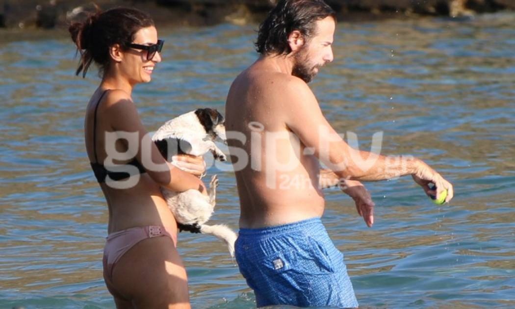 Σωτηροπούλου-Μαραβέγιας: Βουτιές με τον σκύλο τους